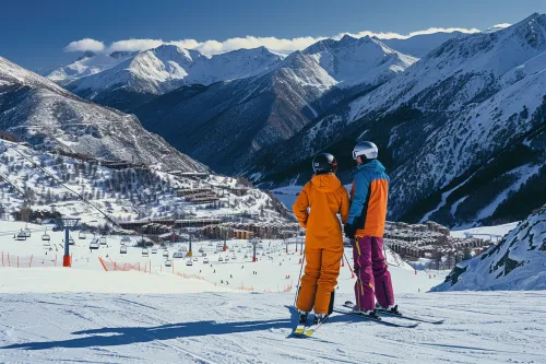 Paysage hivernal en Andorre avec skieurs profitant de pistes abordables et d’hébergements à prix réduit
